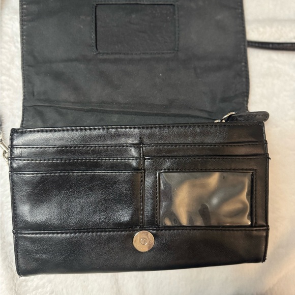 Gianni Bini Black Bag with Silver Detail - Picture 3 of 15